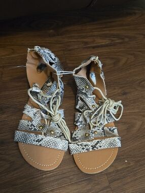 Snake-Print Lace-Up Gladiator Sandals - Tan/Black